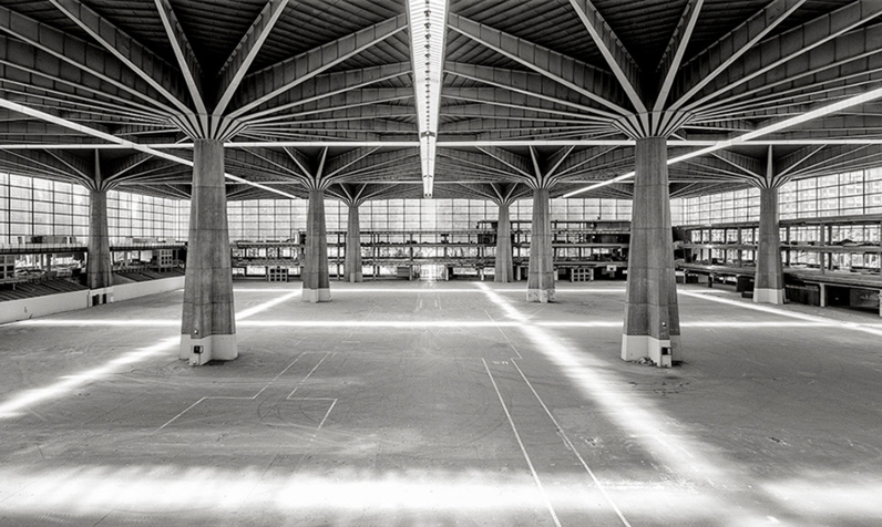 Palais du travail à Turin, Italie / Architecte Pier Luigi Nervi