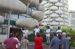 Visite du quartier du Palais avec Suivez les guides !