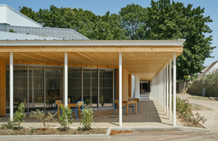 Ecole Jacques Gilbert-Collet, Chevilly-Larue, nouvelles coursives après rénovation